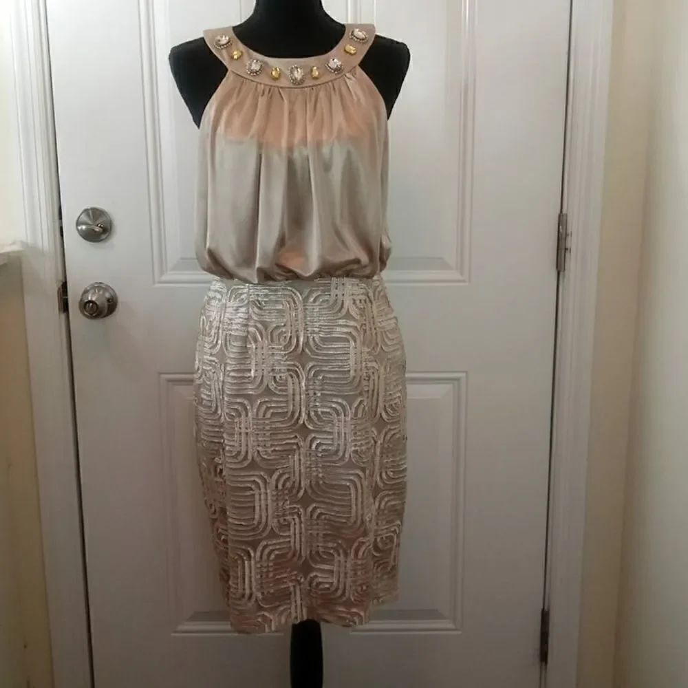 Jessica Howard tan sleeveless faux gemstone dress